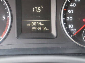 2012-volkswagen-caddy-1448184-46862481