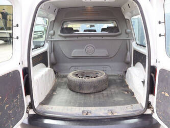 2012-volkswagen-caddy-1448184-46862489