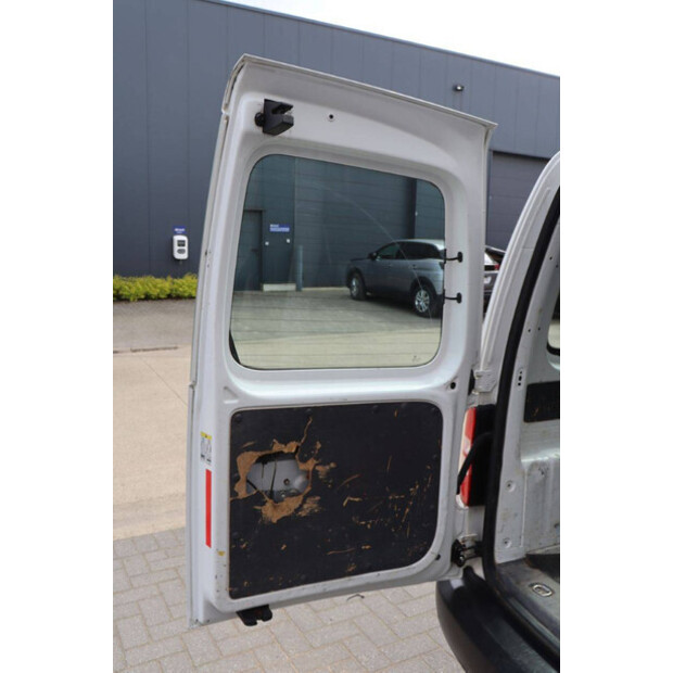 2012 Volkswagen Caddy-46862492