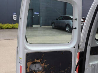 2012-volkswagen-caddy-1448184-46862492