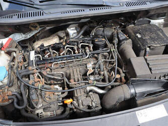 2012-volkswagen-caddy-1448184-46862495