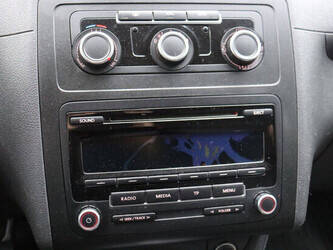 2015-volkswagen-caddy-1448186-46862575