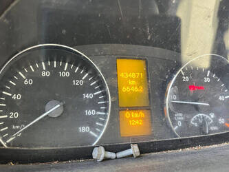 2012-mercedes-benz-sprinter-1448193-46862814