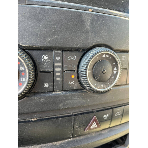 2012 Mercedes-Benz SPRINTER-46862818