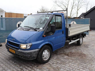 2001-ford-transit-330m-ccf-46862834