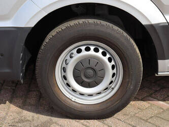 2020-volkswagen-e-crafter-46862953