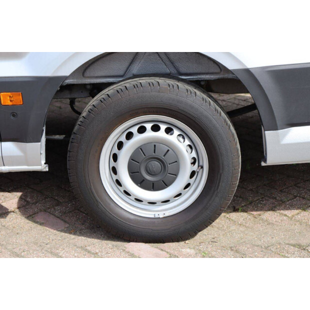 2020 Volkswagen e-Crafter-46862955