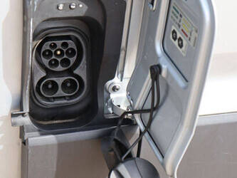 2020-volkswagen-e-crafter-46862975