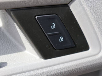 2020-volkswagen-e-crafter-46862987