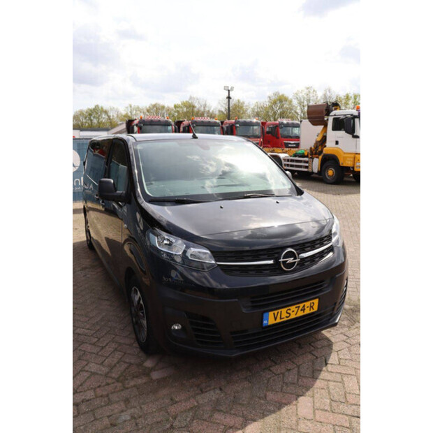 2021 أوبل Vivaro-46863077