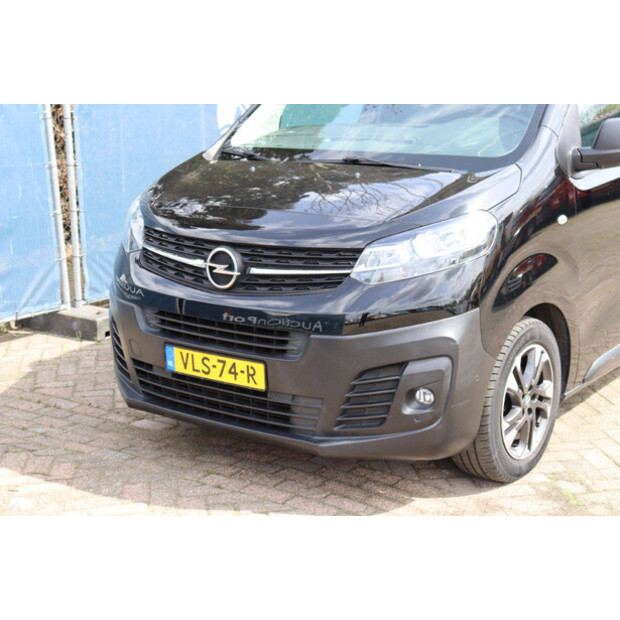 2021 أوبل Vivaro-46863080