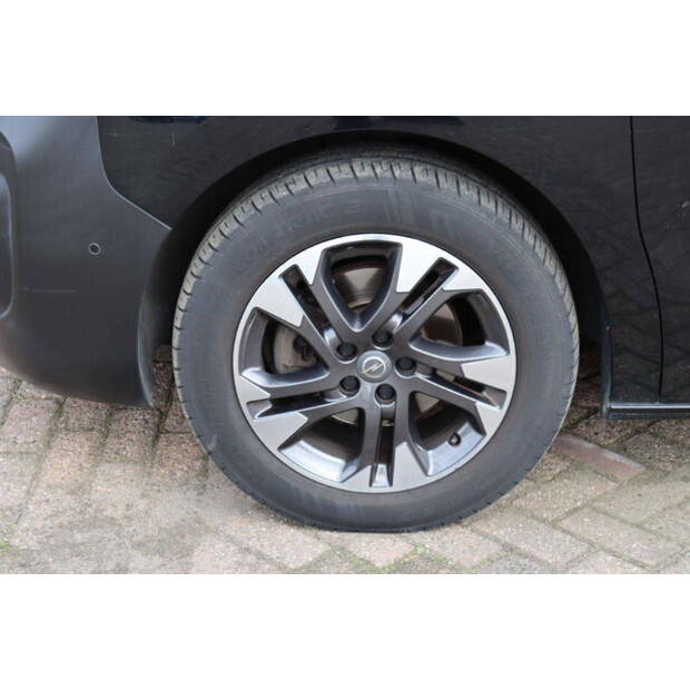 2021 أوبل Vivaro-46863085