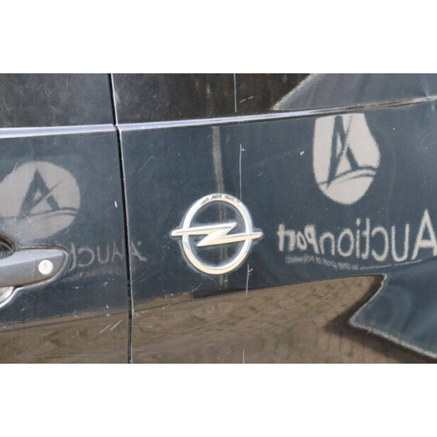 2021 أوبل Vivaro-46863090