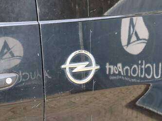 2021-opel-vivaro-1448198-46863090