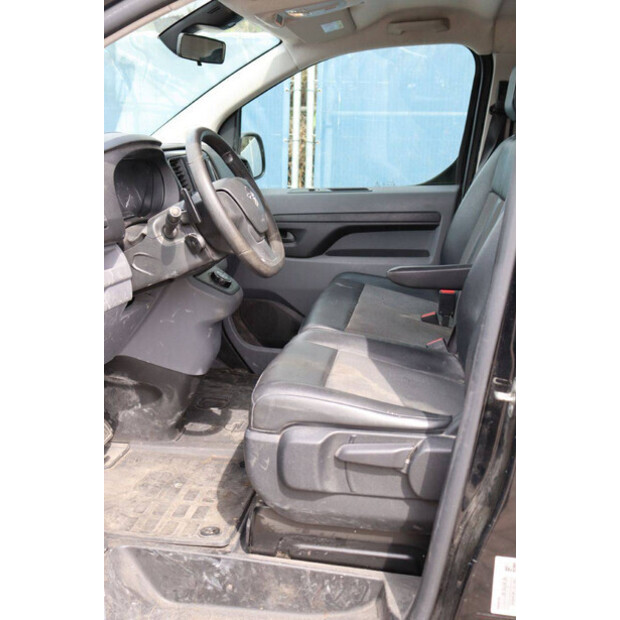 2021 أوبل Vivaro-46863105