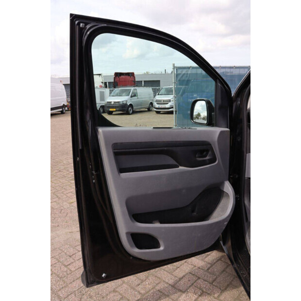 2021 أوبل Vivaro-46863106