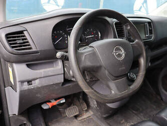 2021-opel-vivaro-1448198-46863112