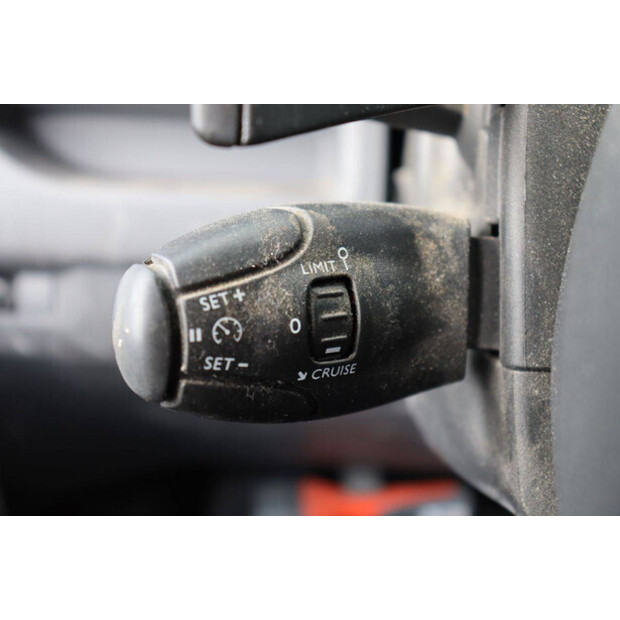 2021 أوبل Vivaro-46863115