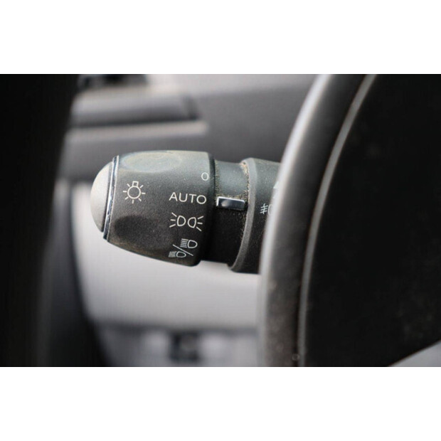 2021 أوبل Vivaro-46863117