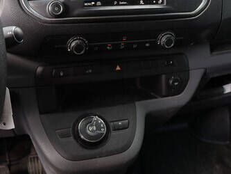 2021-opel-vivaro-1448198-46863119