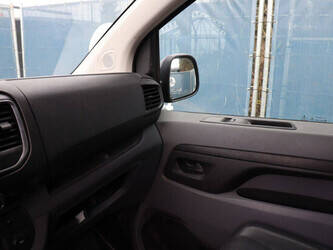 2021-opel-vivaro-1448198-46863127