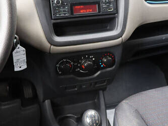 2015-dacia-dokker-1448199-46863173