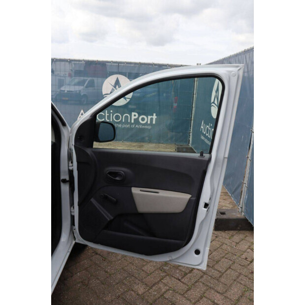 2015 داسيا Dokker-46863180