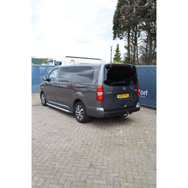 2019 تويوتا PROACE-46863184