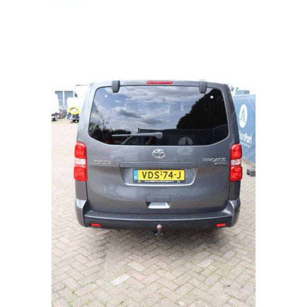 2019 تويوتا PROACE-46863185