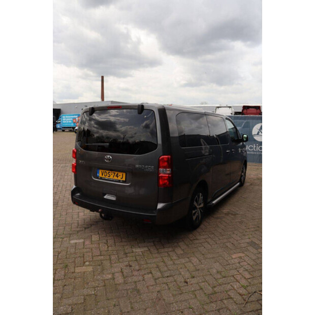 2019 تويوتا PROACE-46863186