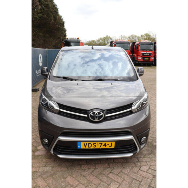 2019 تويوتا PROACE-46863188