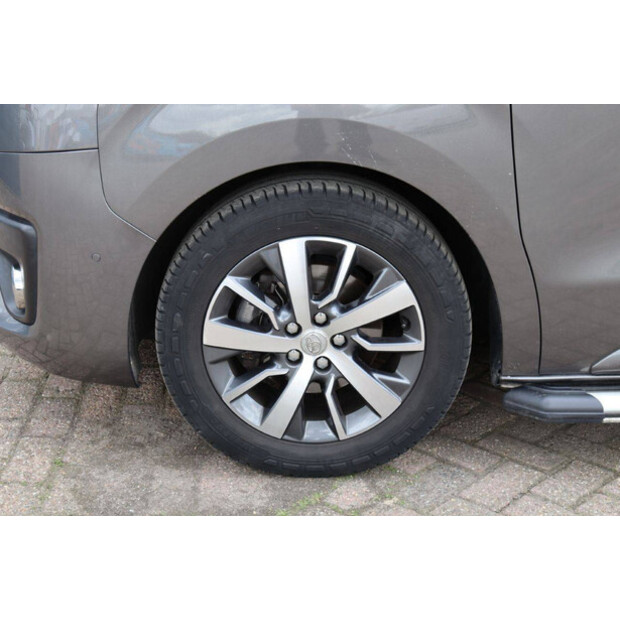 2019 تويوتا PROACE-46863195