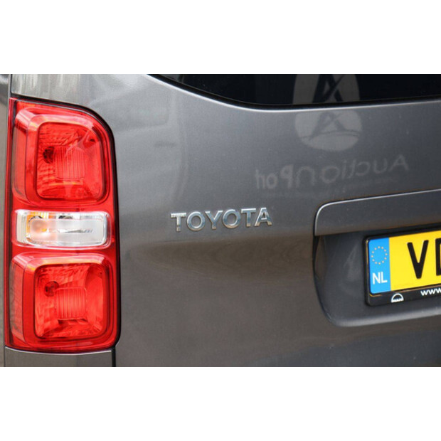 2019 تويوتا PROACE-46863201