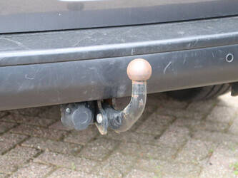 2019-toyota-proace-1448200-46863205