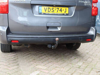 2019-toyota-proace-1448200-46863206