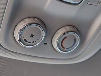 2019-toyota-proace-1448200-46863218