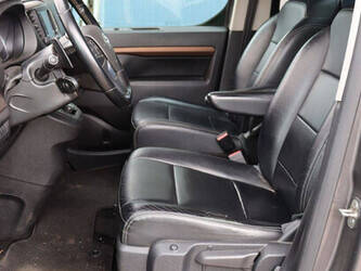 2019-toyota-proace-1448200-46863229