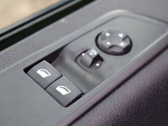 2019-toyota-proace-1448200-46863231