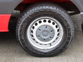 2015-volkswagen-crafter-1448201-46863271