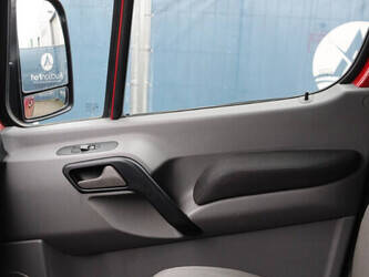 2015-volkswagen-crafter-1448201-46863286