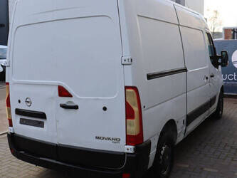 2015-opel-movano-1448202-46863321