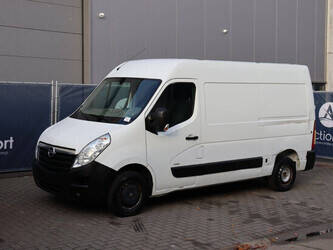 2015-opel-movano-1448202-46863324