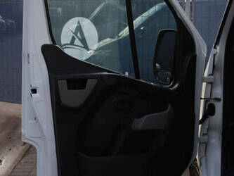 2015-opel-movano-1448202-46863341