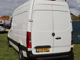 2023-mercedes-benz-sprinter-1448204-46863414