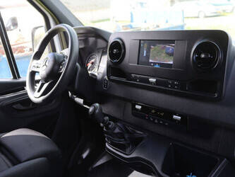 2023-mercedes-benz-sprinter-1448204-46863454