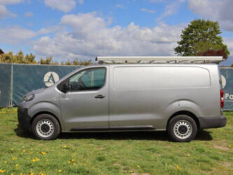 2021-peugeot-expert-1448207-46863559