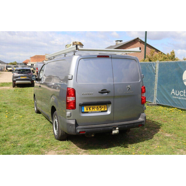 2021 بيجو Expert-46863561