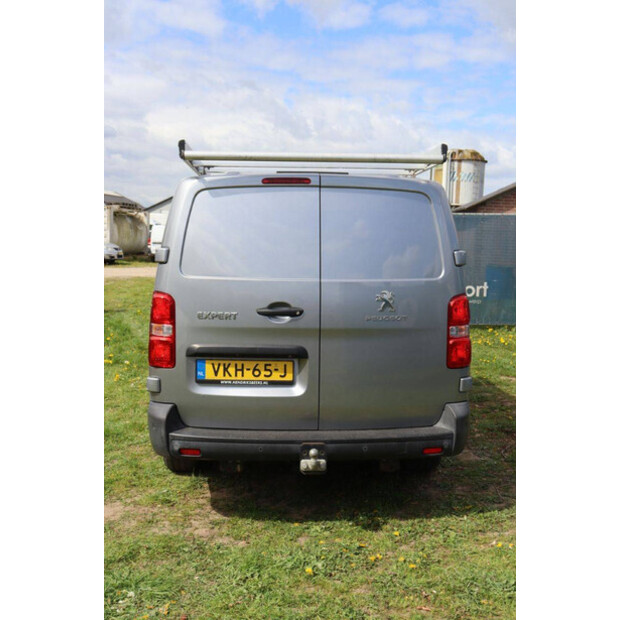 2021 بيجو Expert-46863562