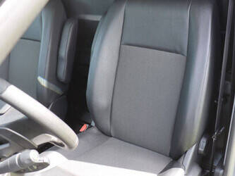 2021-peugeot-expert-1448207-46863580