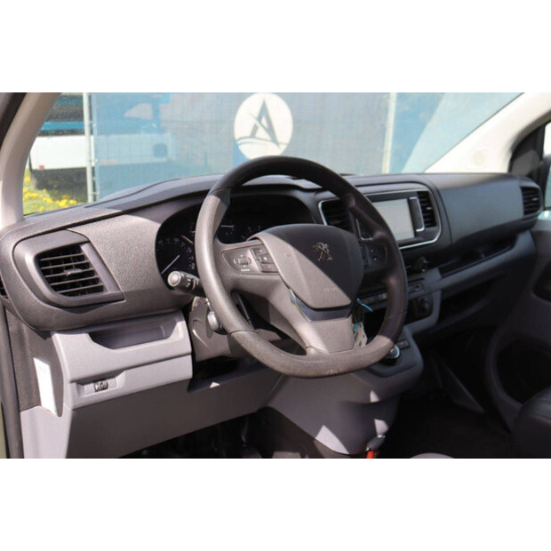 2021 بيجو Expert-46863581